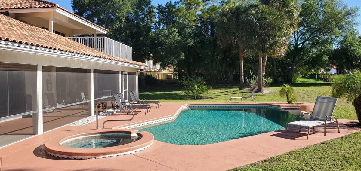 12624 LAKE DENISE BOULEVARD — photo 9 of 29