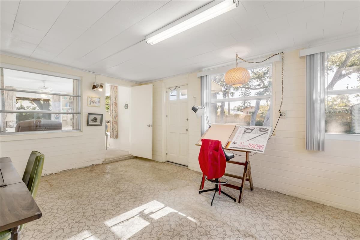 535 PENINSULA AVENUE — photo 43 of 79