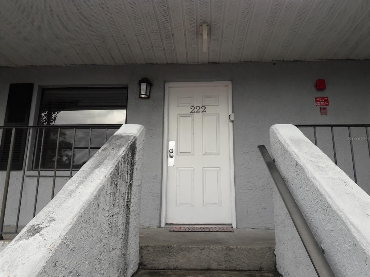 101 LAKE AVENUE — photo 39 of 56