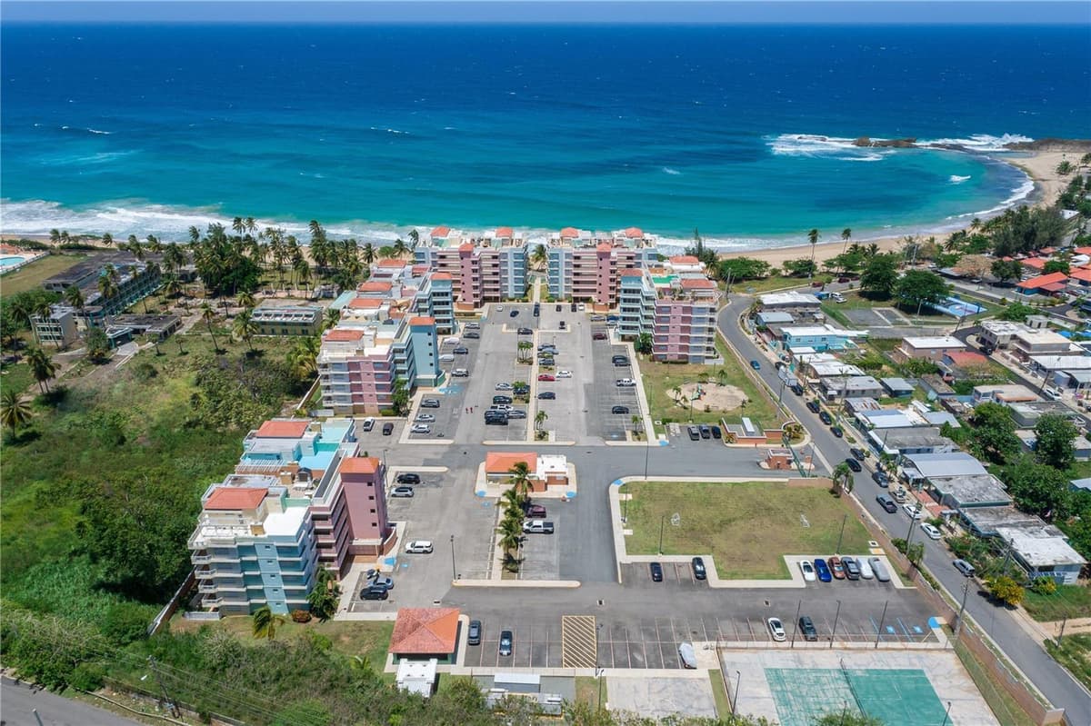 1 ISABELA BEACH COURT — photo 2 of 17