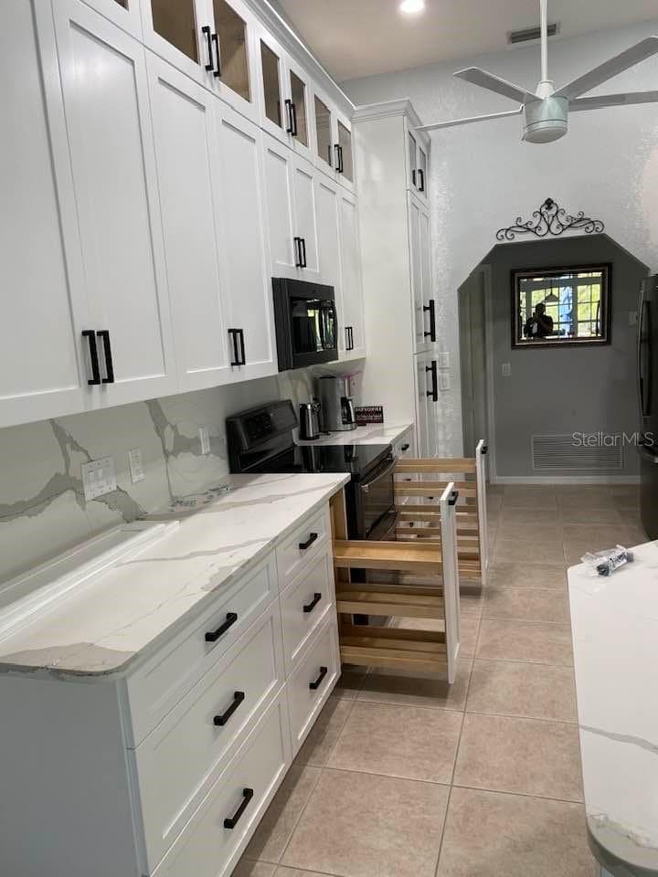 4240 JAMES STREET — photo 43 of 53