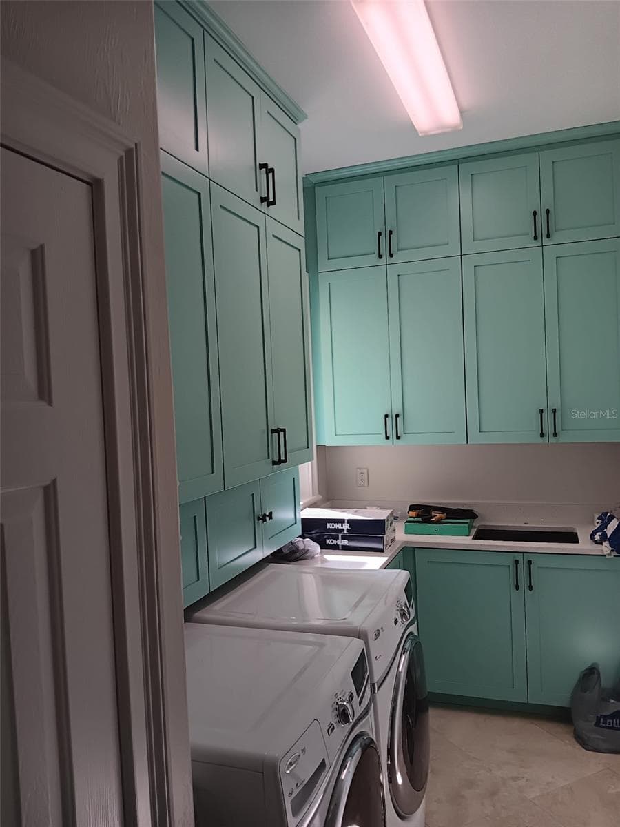 4240 JAMES STREET — photo 38 of 53