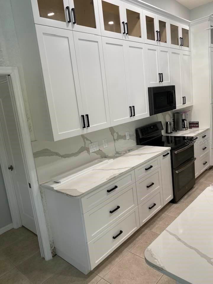 4240 JAMES STREET — photo 41 of 53