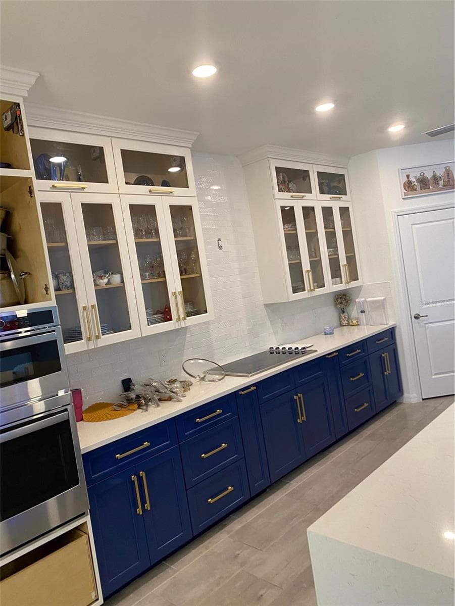 4240 JAMES STREET — photo 44 of 53