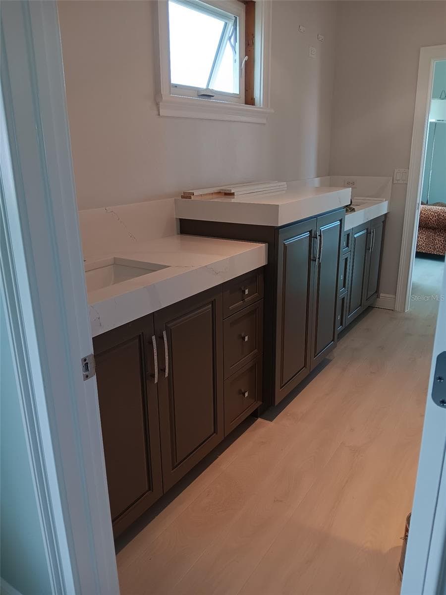 4240 JAMES STREET — photo 34 of 53