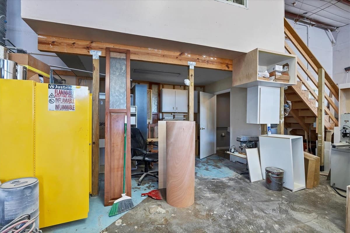 4240 JAMES STREET — photo 20 of 53