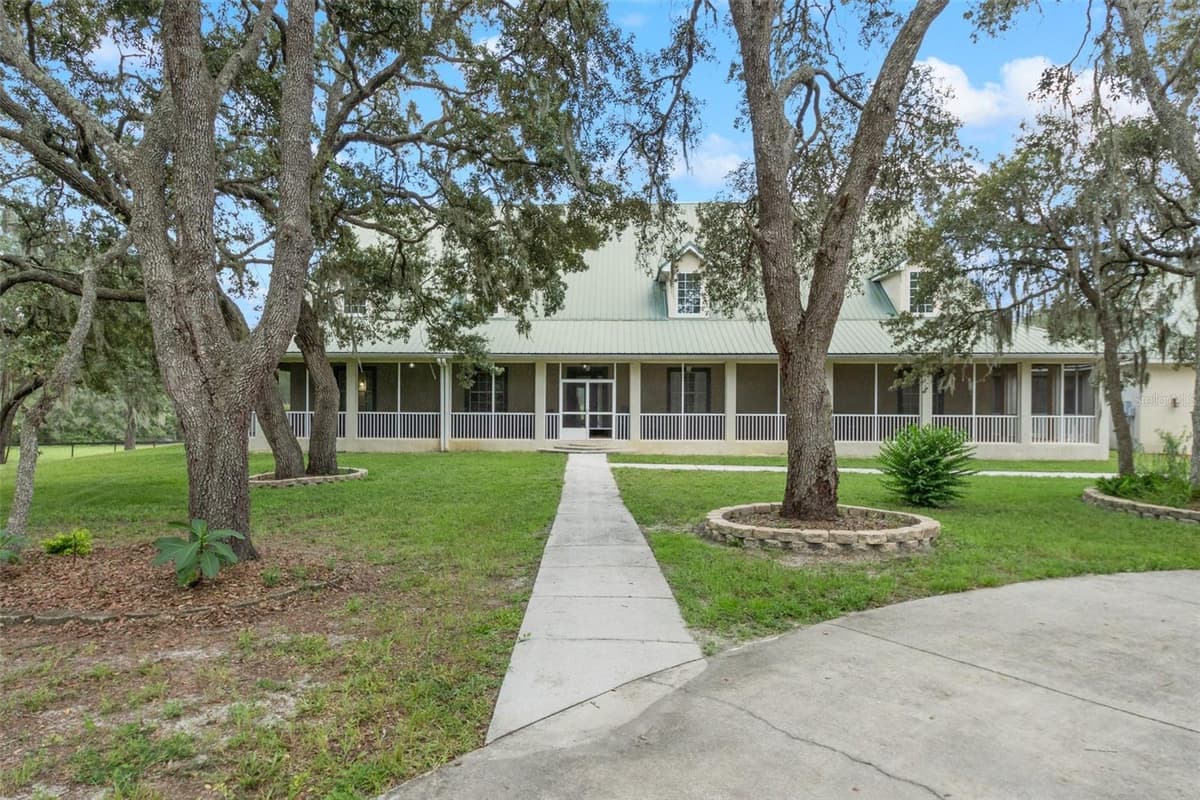 8123 LECANTO HIGHWAY — photo 10 of 99