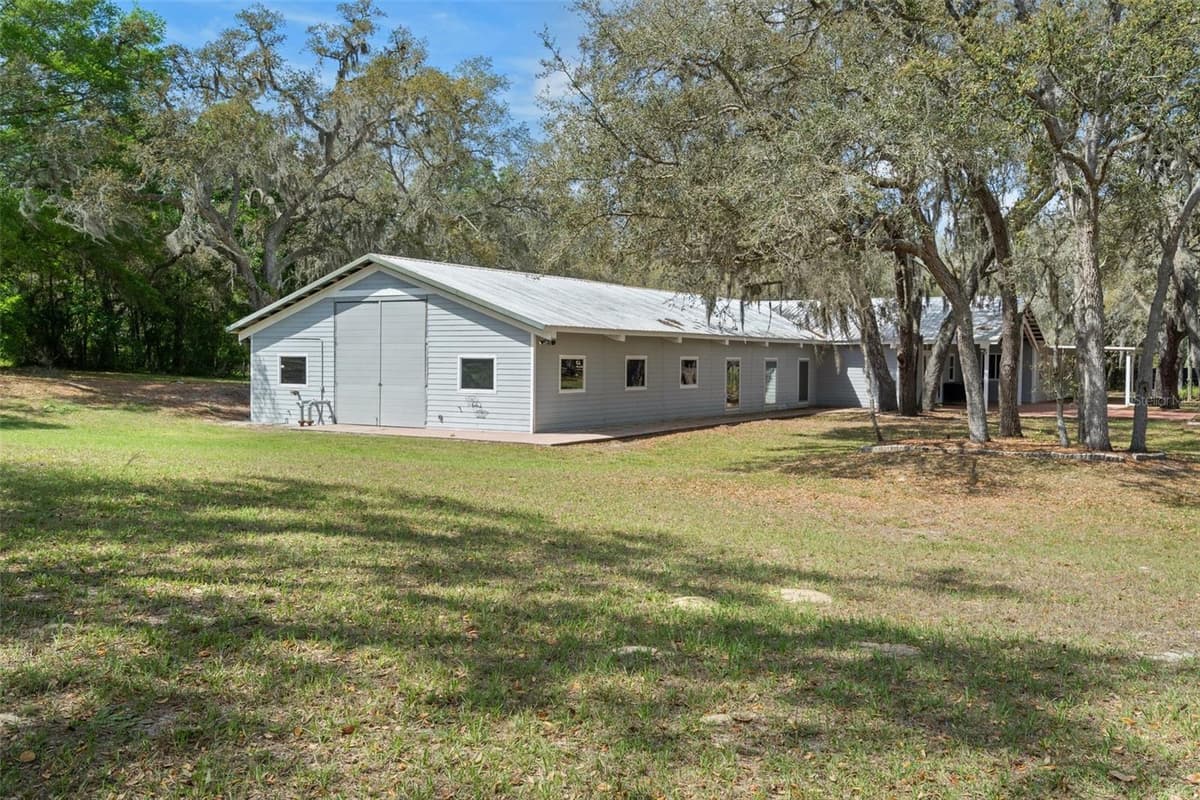 8123 LECANTO HIGHWAY — photo 96 of 99