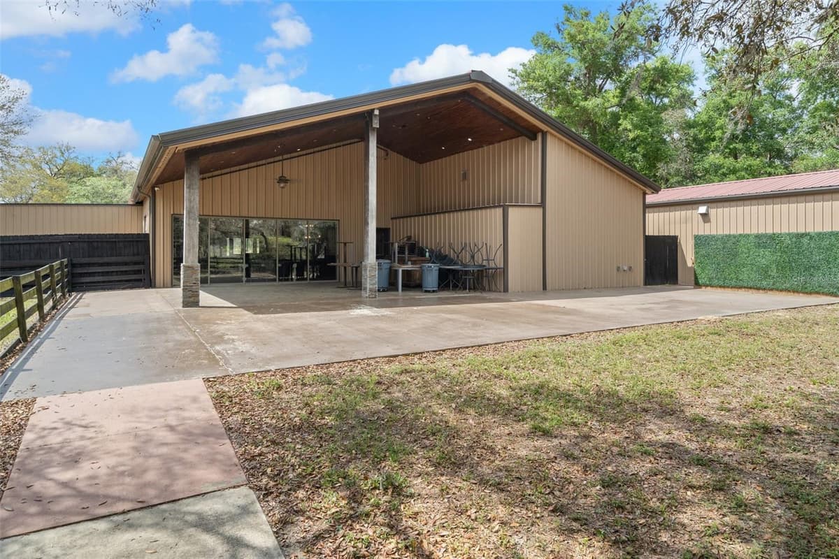 8123 LECANTO HIGHWAY — photo 80 of 99