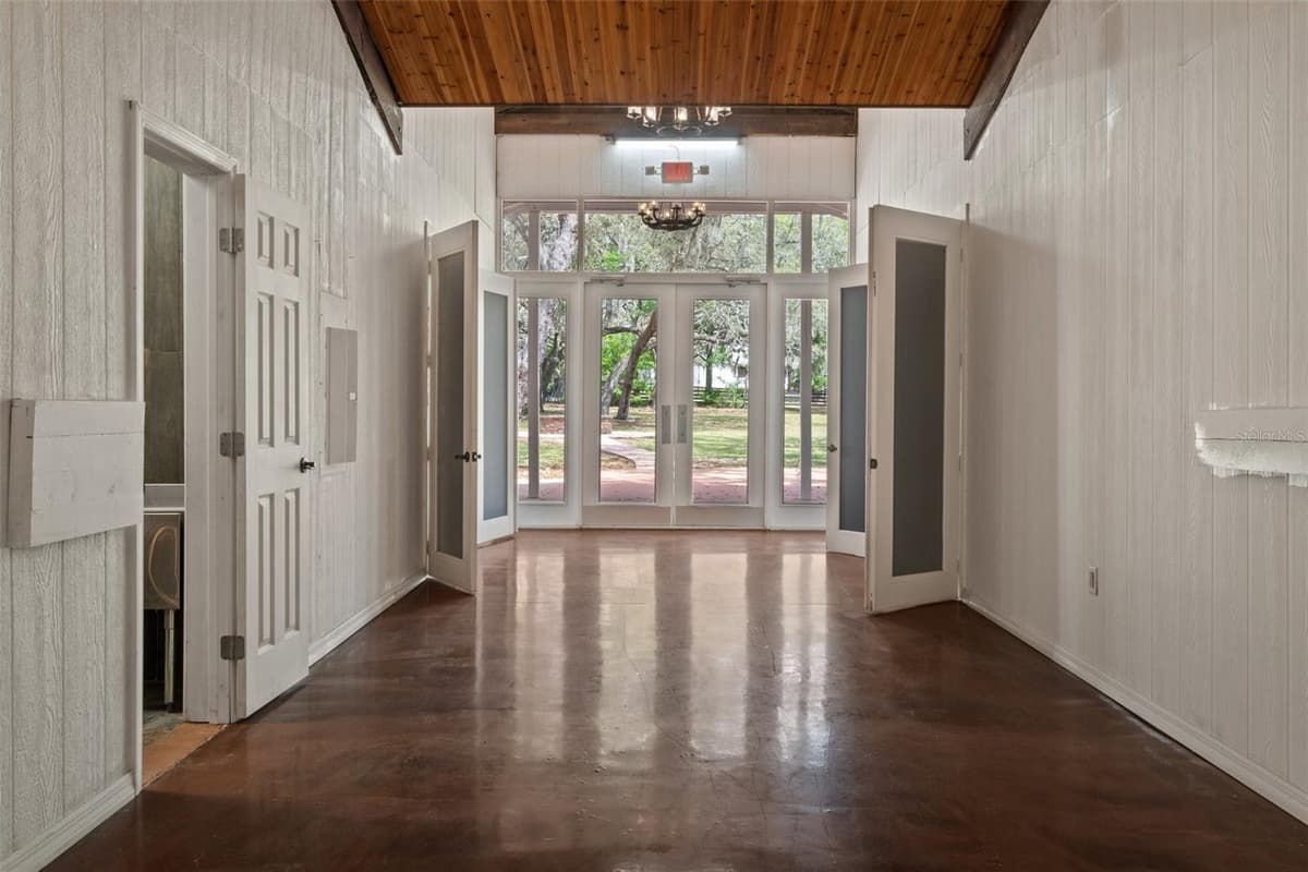 8123 LECANTO HIGHWAY — photo 87 of 99