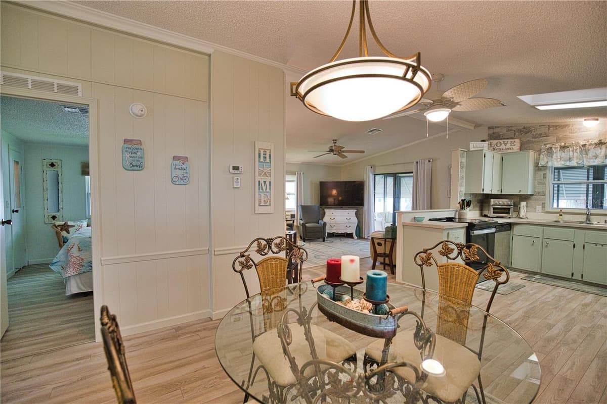 914 IGLESIA DRIVE — photo 19 of 74