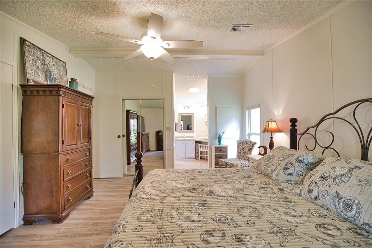 914 IGLESIA DRIVE — photo 27 of 74