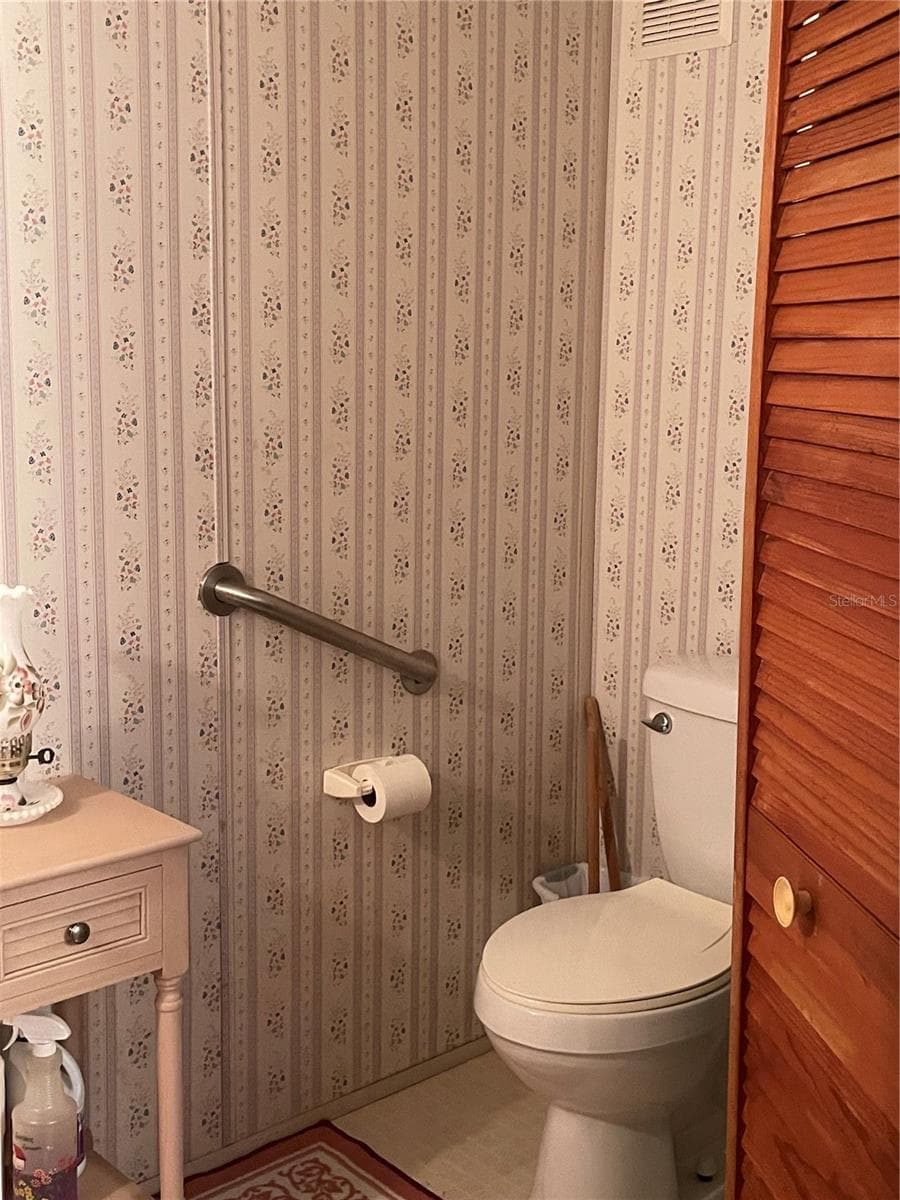 251 PATTERSON ROAD — photo 18 of 18