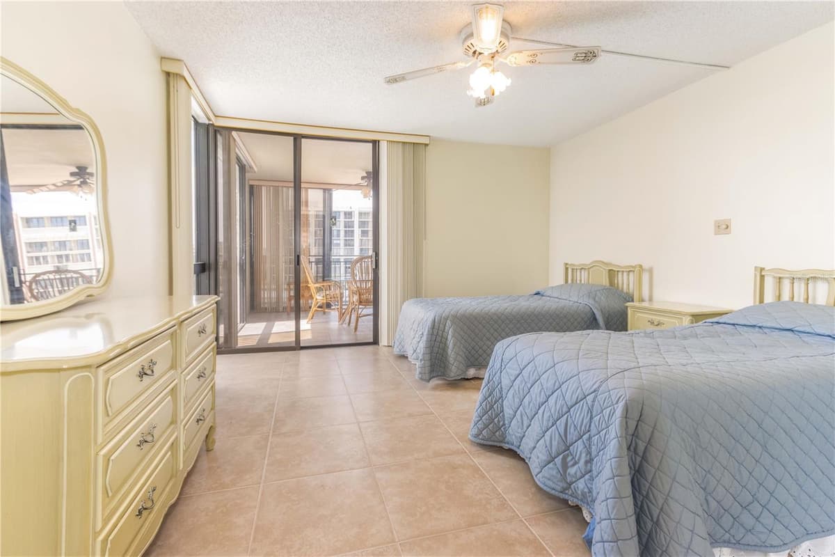 1380 GULF BOULEVARD — photo 50 of 71