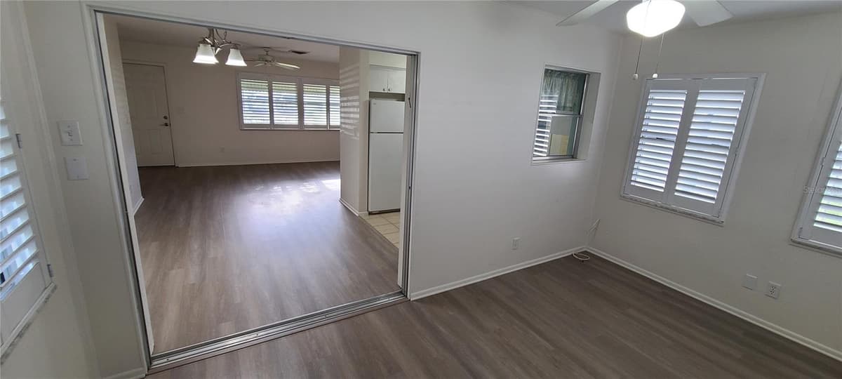 9901 111TH LANE — photo 7 of 23
