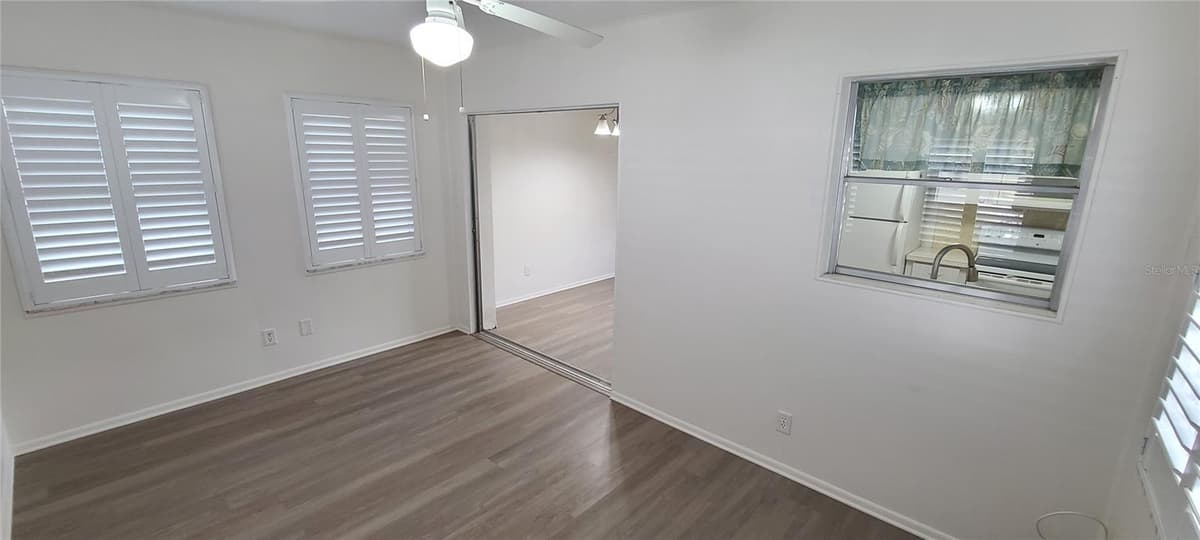 9901 111TH LANE — photo 6 of 23
