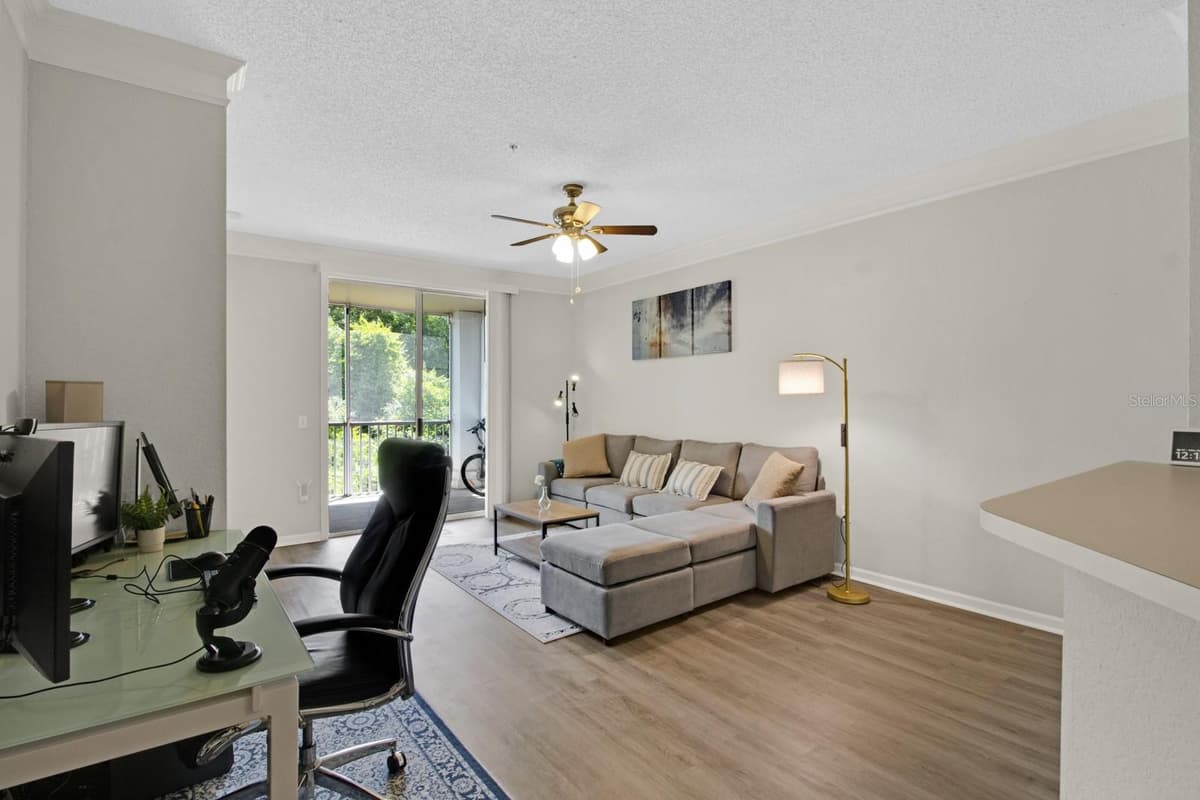 13103 MULBERRY PARK DRIVE — photo 11 of 27