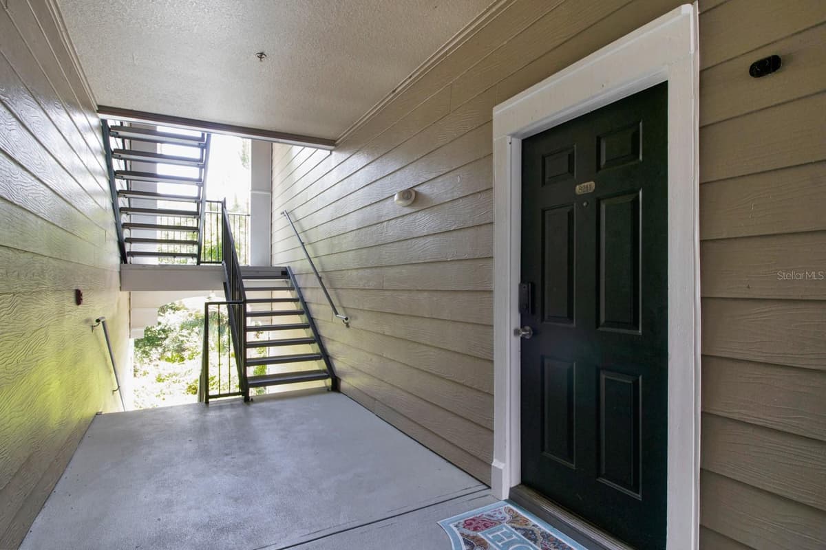13103 MULBERRY PARK DRIVE — photo 20 of 27