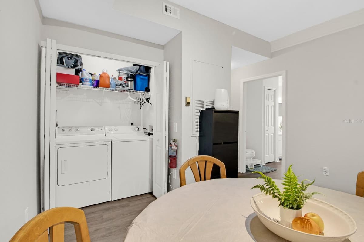 13103 MULBERRY PARK DRIVE — photo 8 of 27