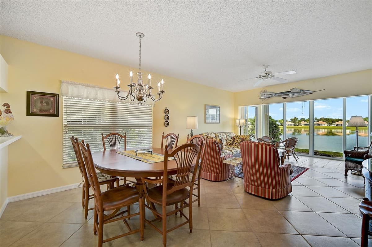 4215 CADDIE DRIVE — photo 20 of 52