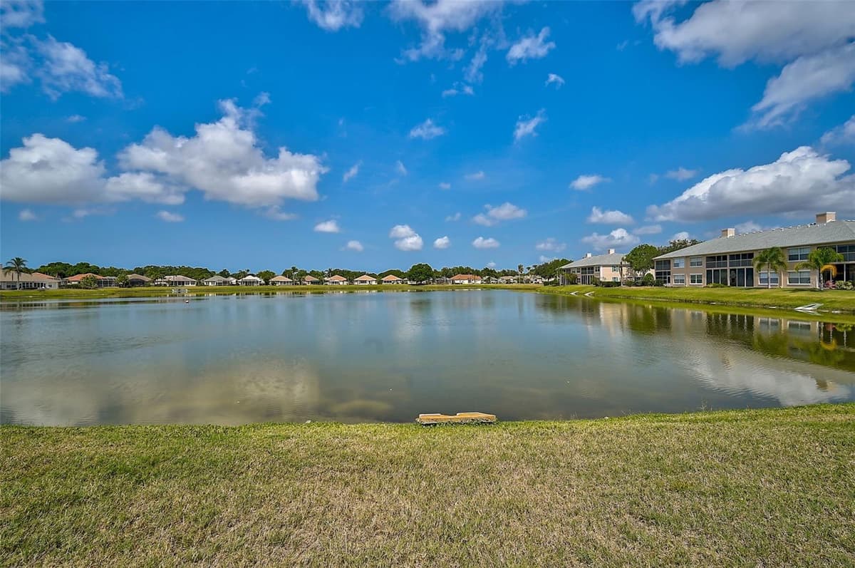 4215 CADDIE DRIVE — photo 34 of 52