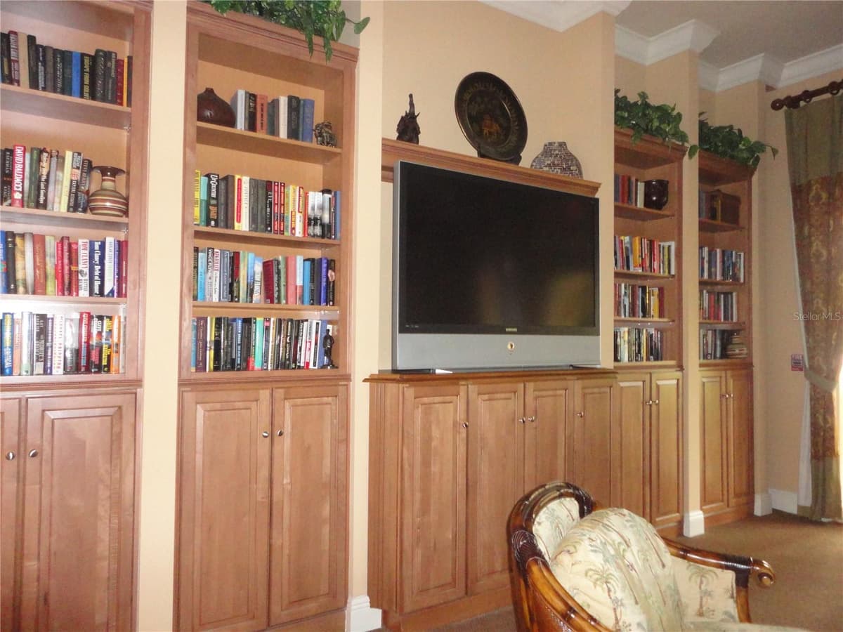 1498 MASENO DRIVE — photo 32 of 40