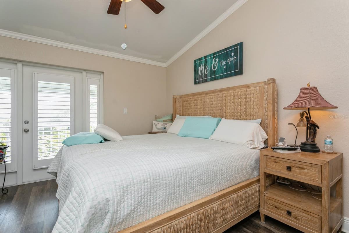 9166 BLIND PASS ROAD — photo 16 of 37