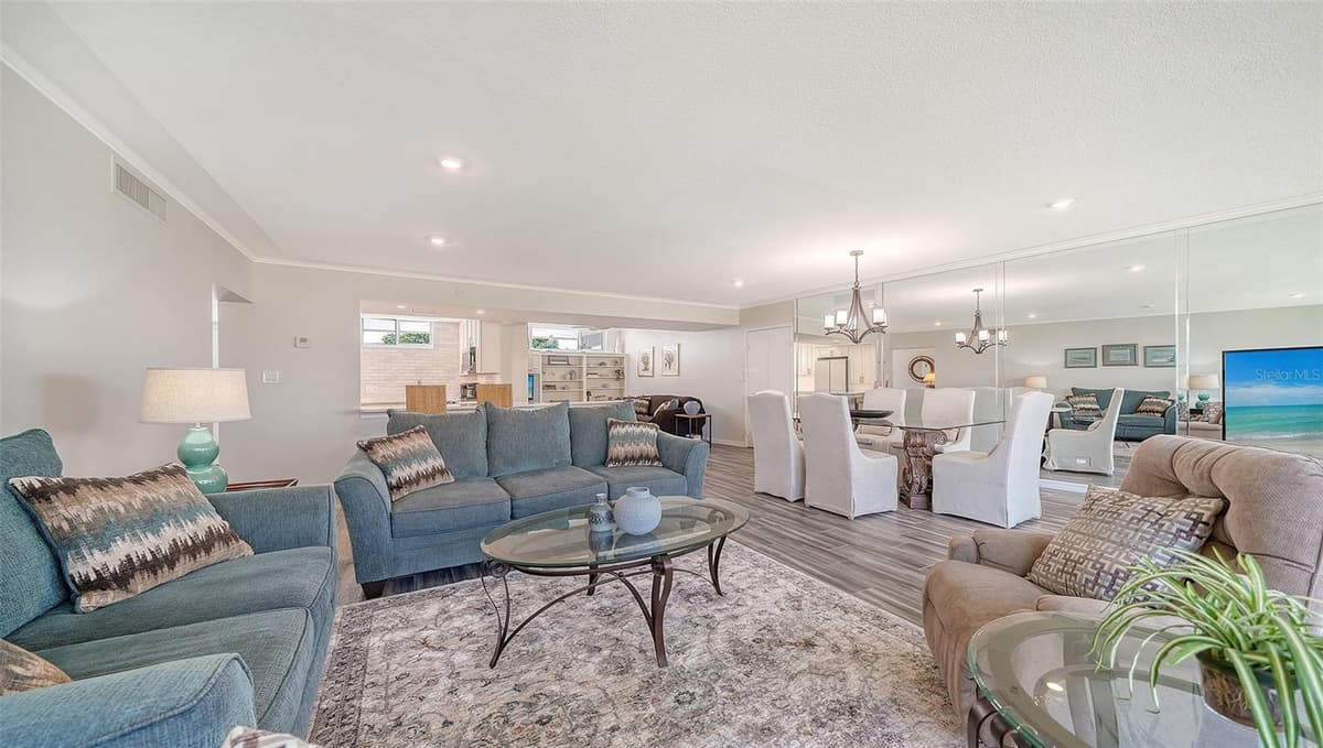 100 SANDS POINT ROAD — photo 10 of 49