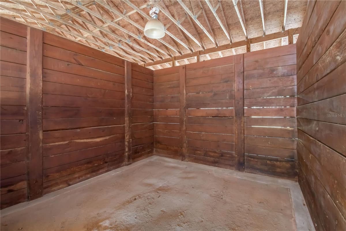 3670 148TH TERRACE — photo 32 of 58