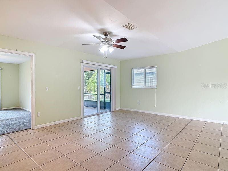 7 CRANDELL COURT — photo 7 of 30
