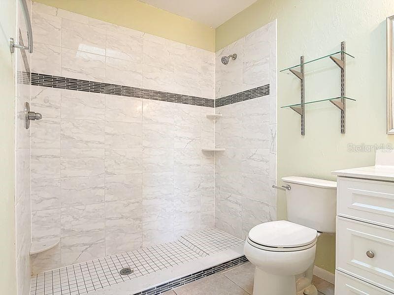 7 CRANDELL COURT — photo 24 of 30