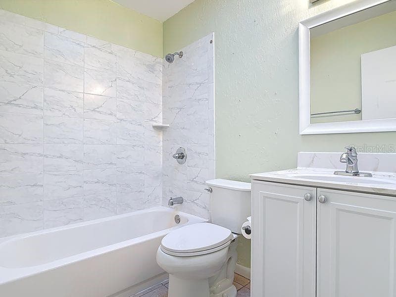 7 CRANDELL COURT — photo 17 of 30