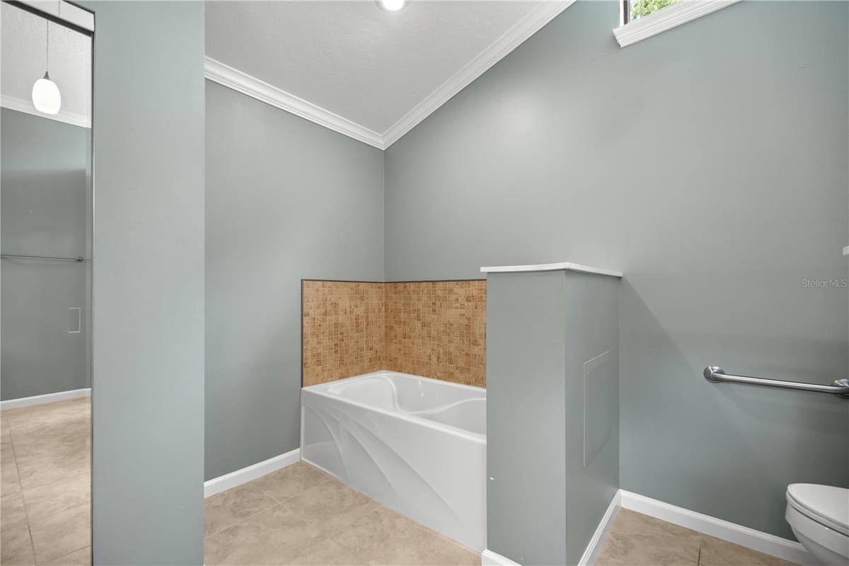 2811 14TH STREET — photo 33 of 64