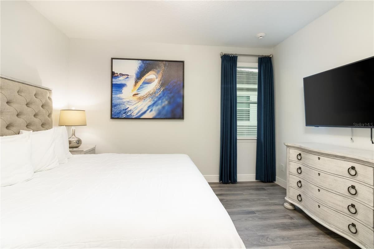 1136 CASTLE PINES COURT — photo 15 of 58