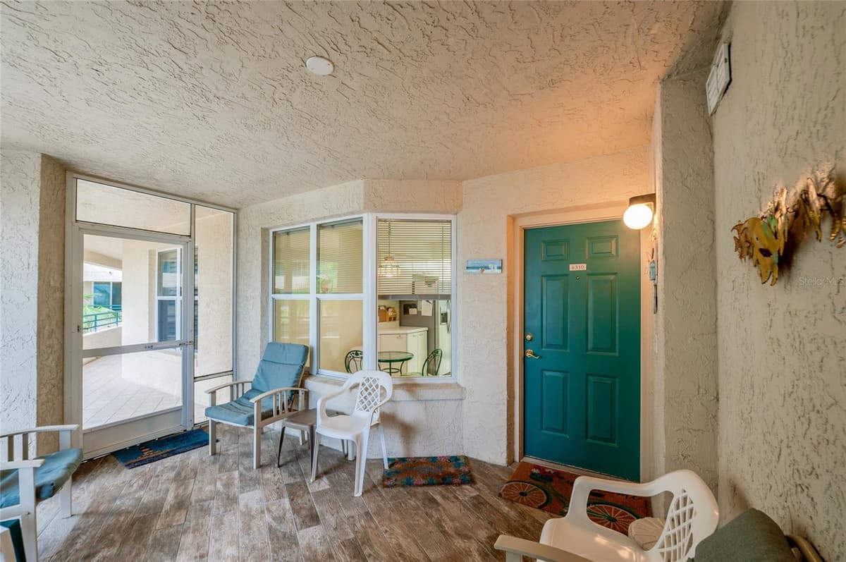 4575 ATLANTIC AVENUE — photo 3 of 28