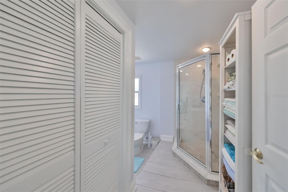 13004 BOCA CIEGA AVENUE — photo 30 of 45