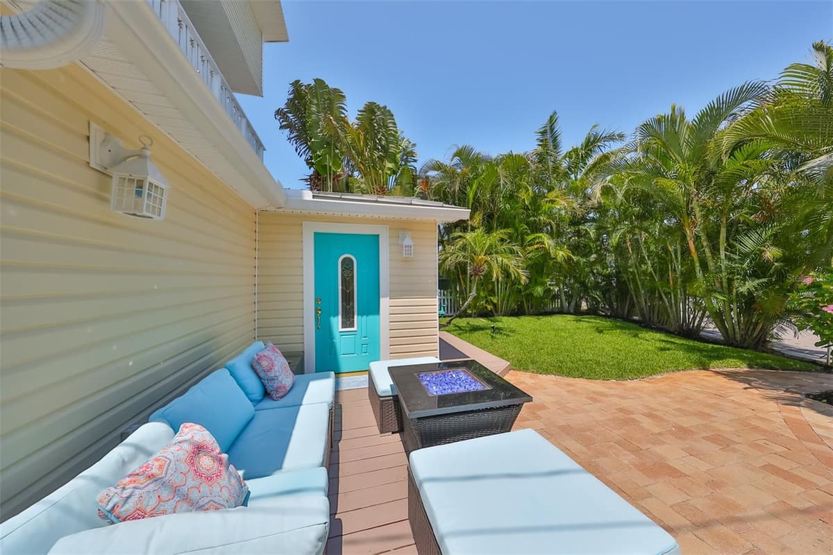 13004 BOCA CIEGA AVENUE — photo 36 of 45