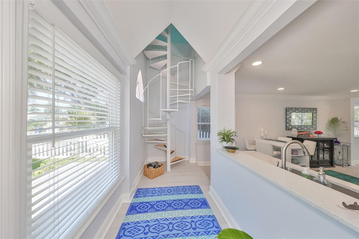 13004 BOCA CIEGA AVENUE — photo 13 of 45