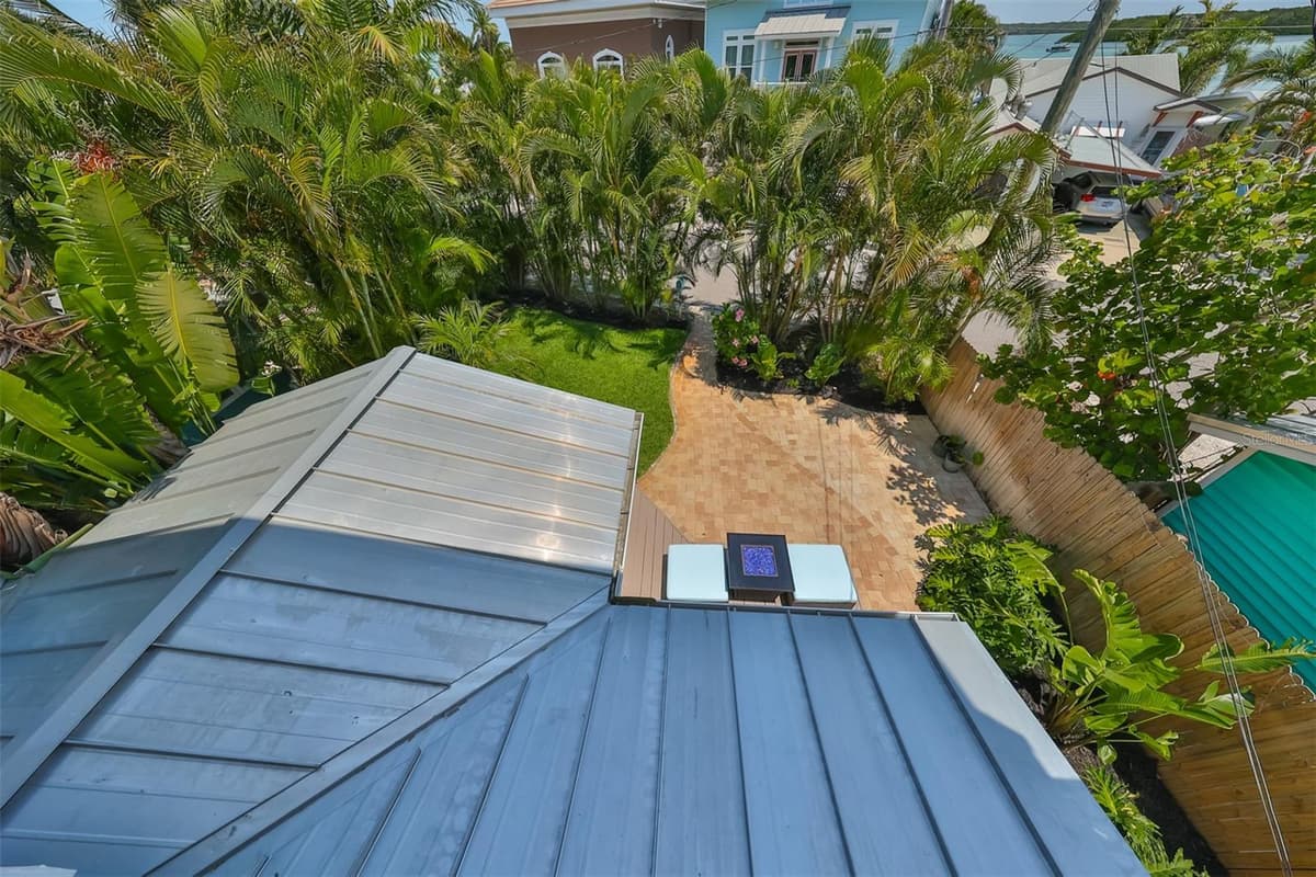 13004 BOCA CIEGA AVENUE — photo 40 of 45