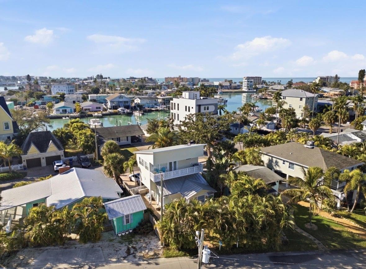 13004 BOCA CIEGA AVENUE — photo 41 of 45
