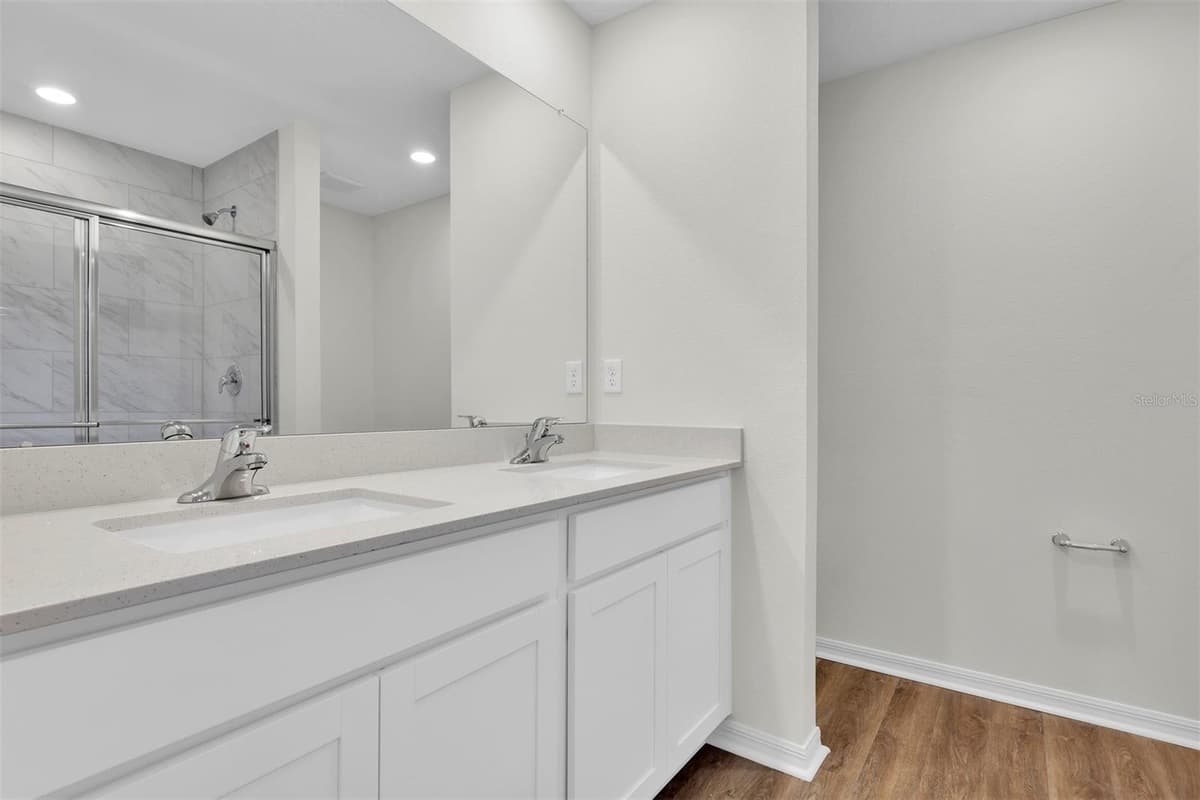 14192 44TH COURT — photo 8 of 15
