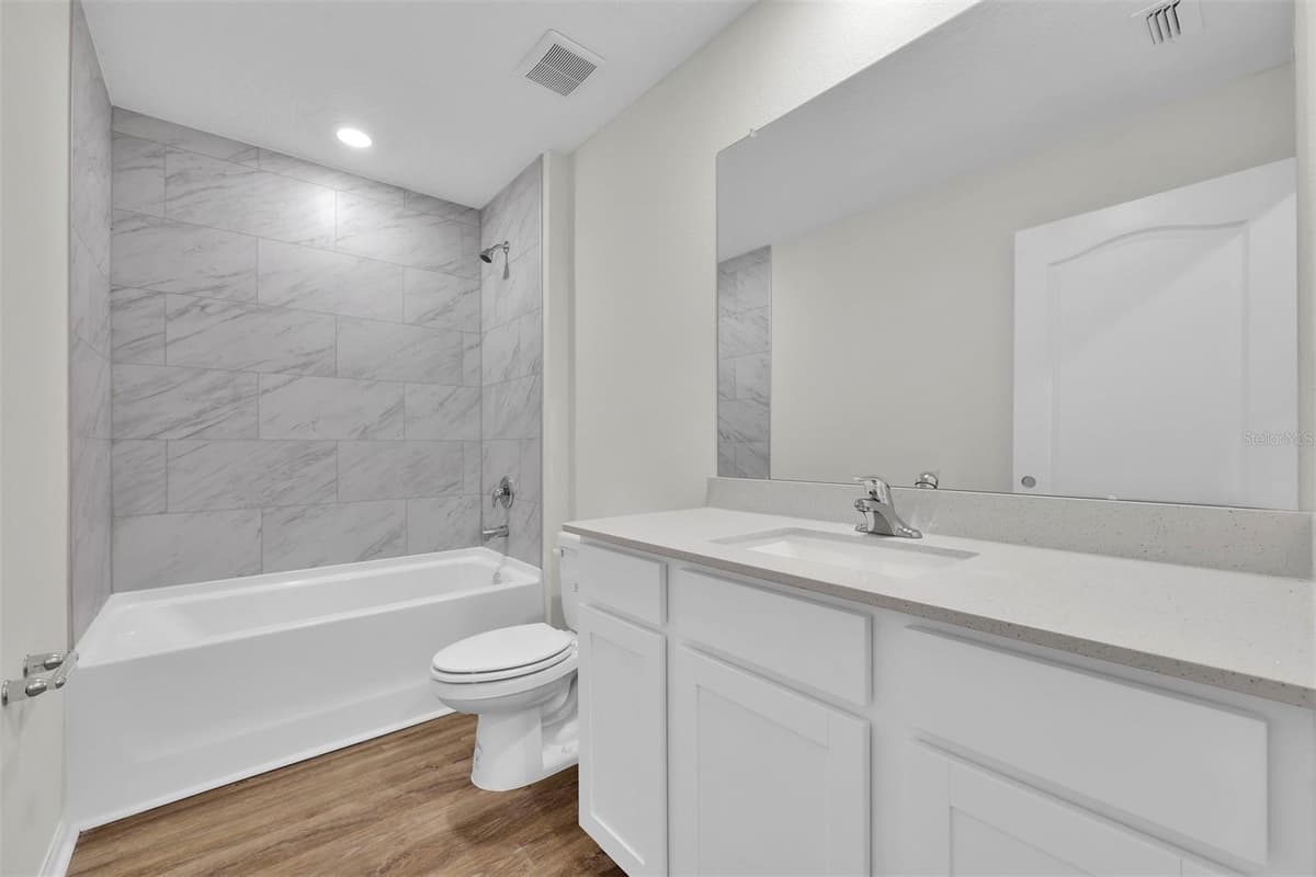 14192 44TH COURT — photo 5 of 15