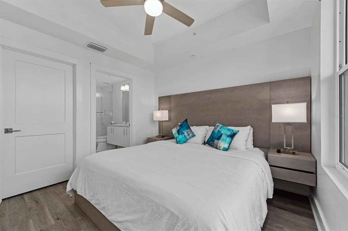 11500 GULF BOULEVARD — photo 18 of 43