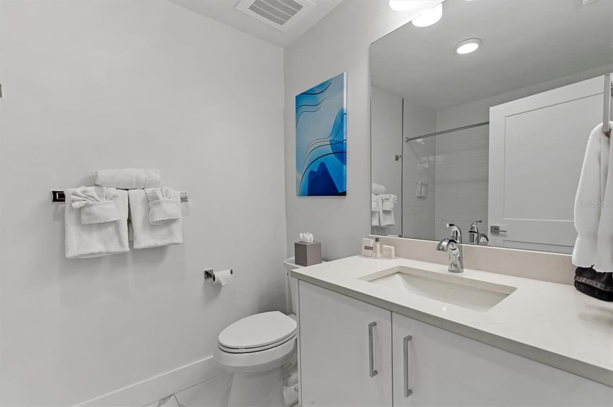 11500 GULF BOULEVARD — photo 23 of 43