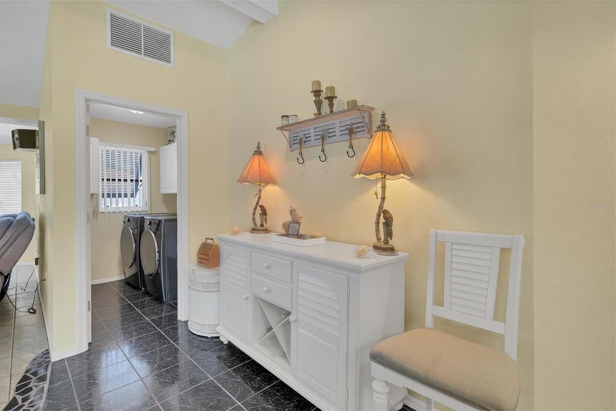 245 SPANIARDS ROAD — photo 39 of 65