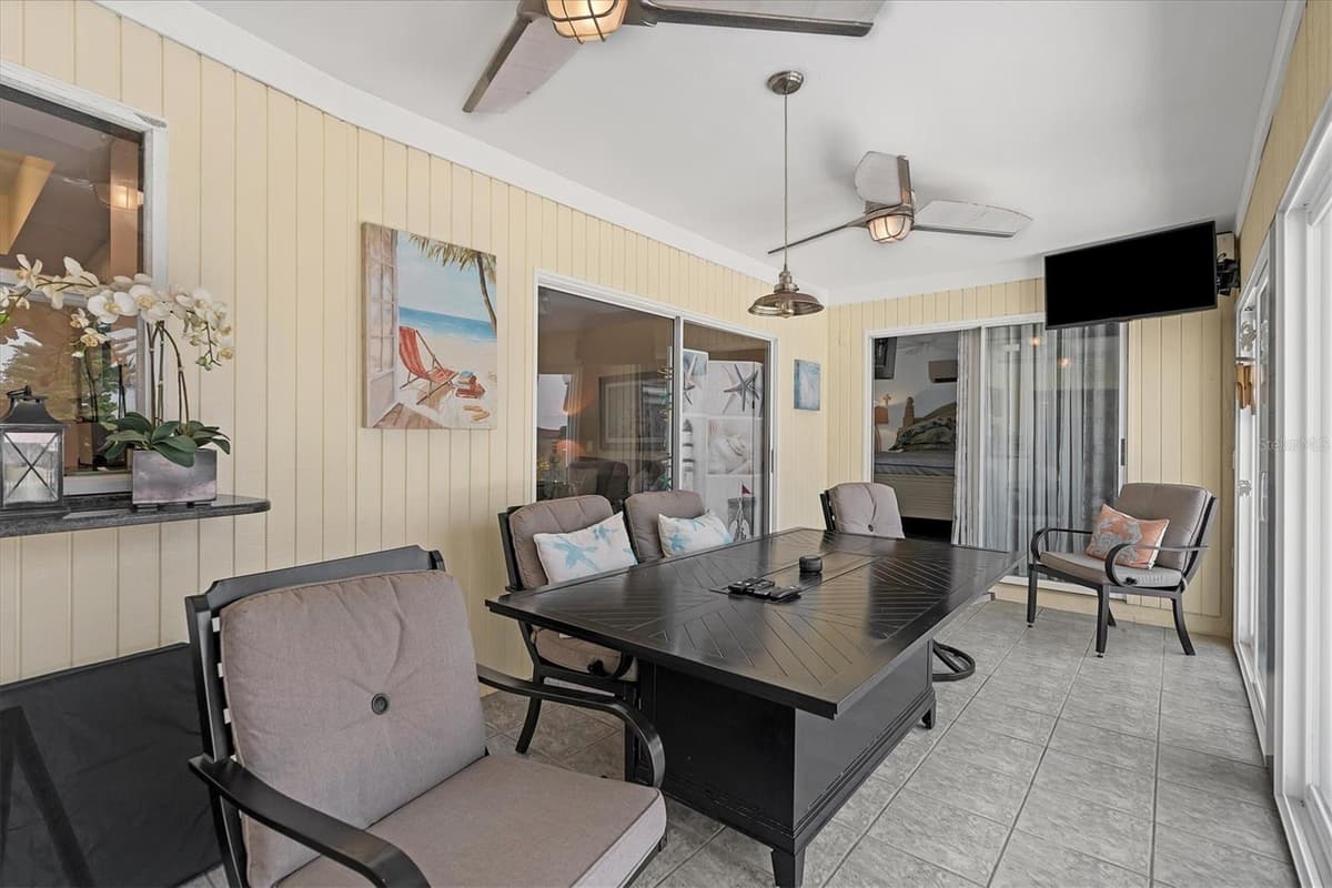 245 SPANIARDS ROAD — photo 41 of 65