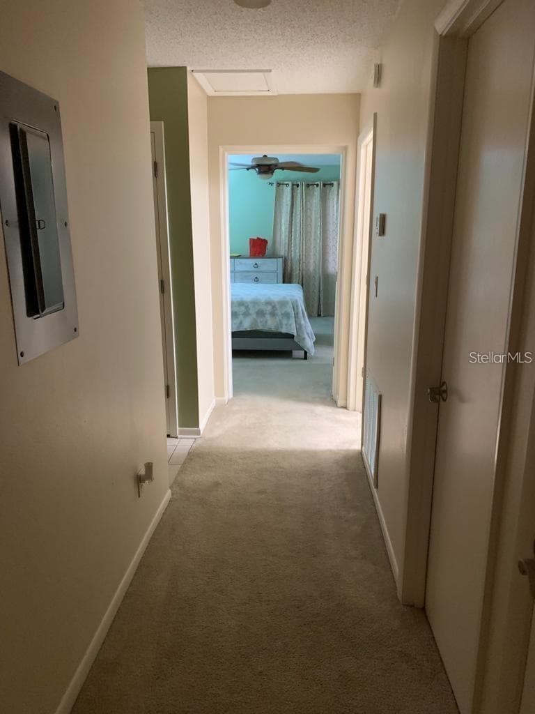 7 BUCK CIRCLE — photo 19 of 24