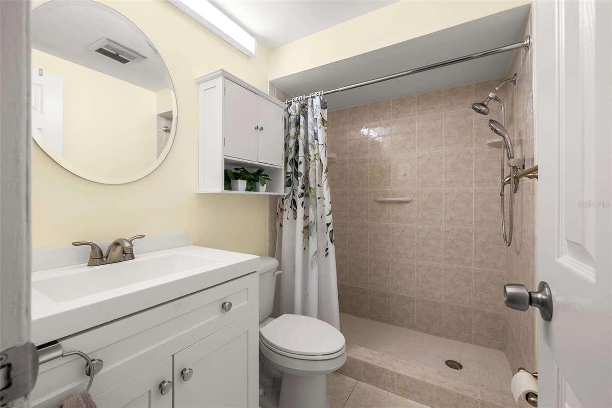 4239 TAMARGO DRIVE — photo 16 of 26