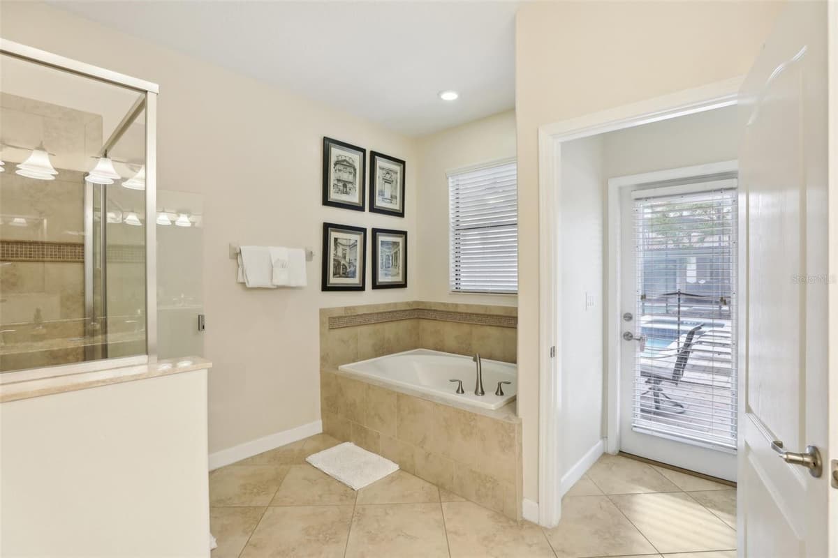 1431 WEXFORD WAY — photo 40 of 60