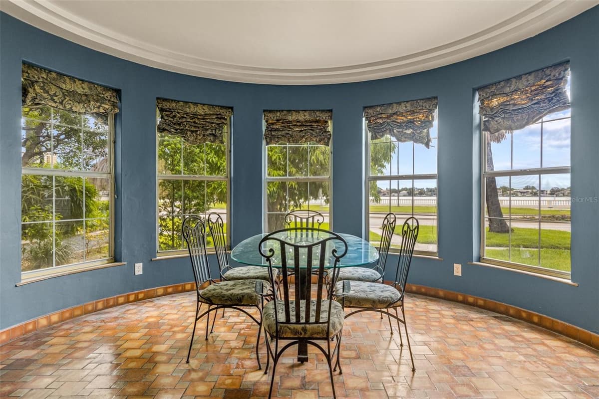 803 BAYSHORE BOULEVARD — photo 16 of 79